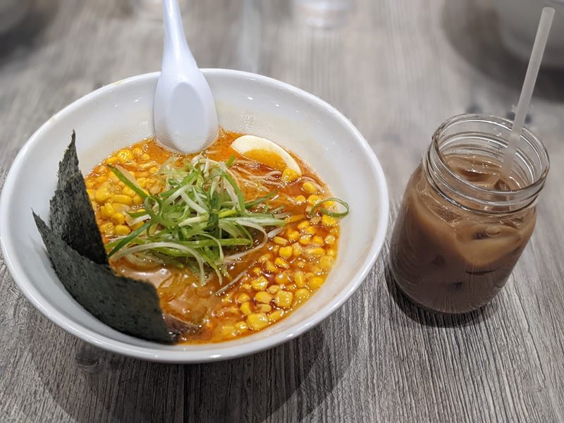 Ramen Hashi food